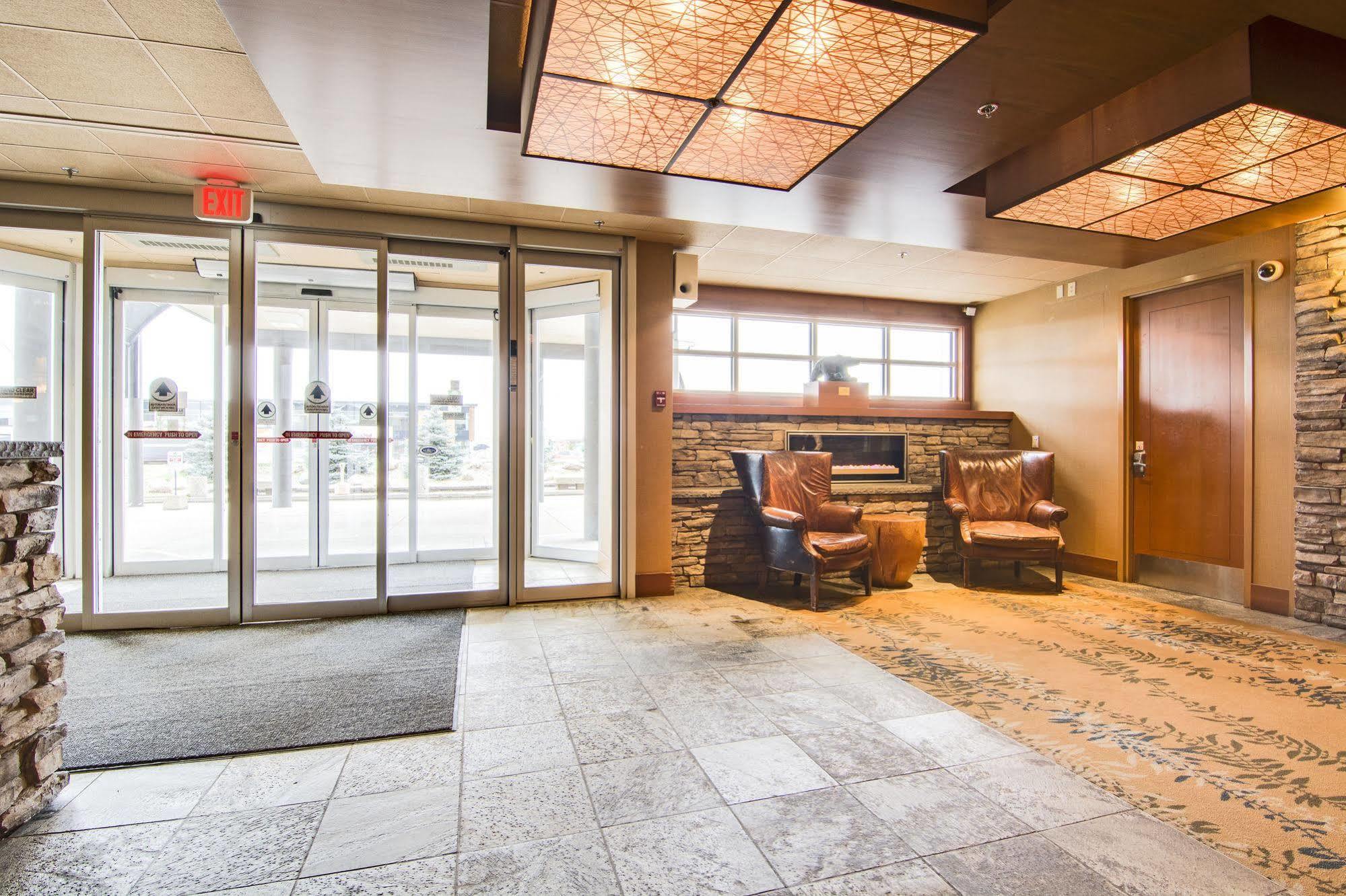 Sawridge Inn And Conference Centre Edmonton South Exterior foto
